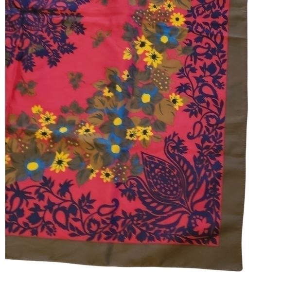 BERKSHIRE 𝅺silken POLYESTER By Scarf Chiffon Red Brown Fall Floral - Picture 4 of 6